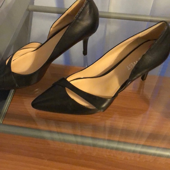 Nine West Shoes - Nine West black spike heels
